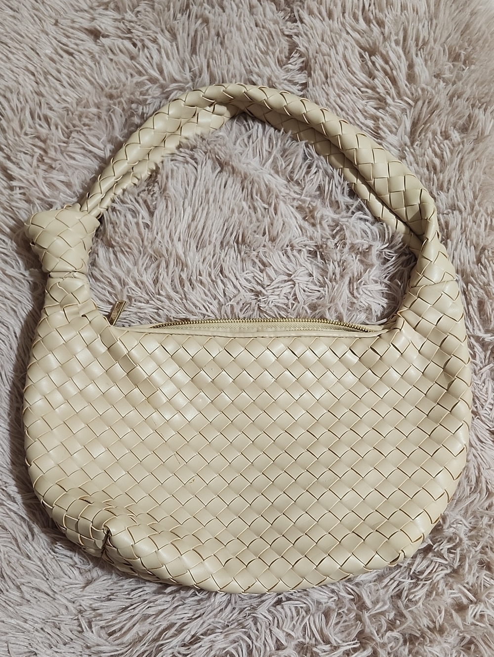a new day Woven Shoulder Bag in Cream